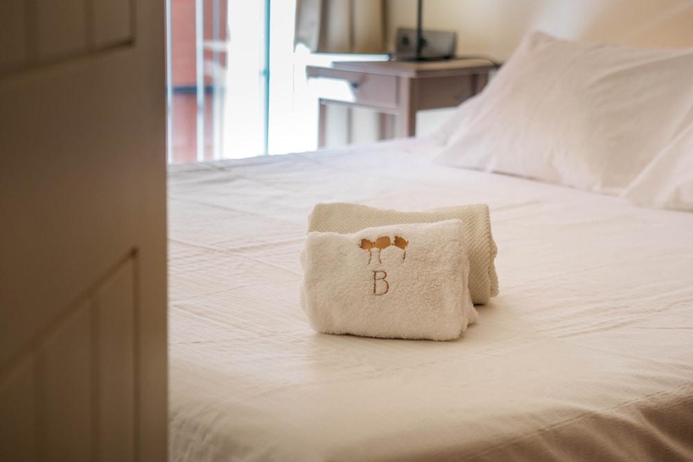 Bremon Boutique Hotel By Duquessa Hotel Collection Cardona Esterno foto
