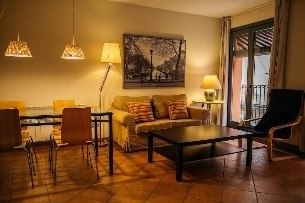 Bremon Boutique Hotel By Duquessa Hotel Collection Cardona Esterno foto
