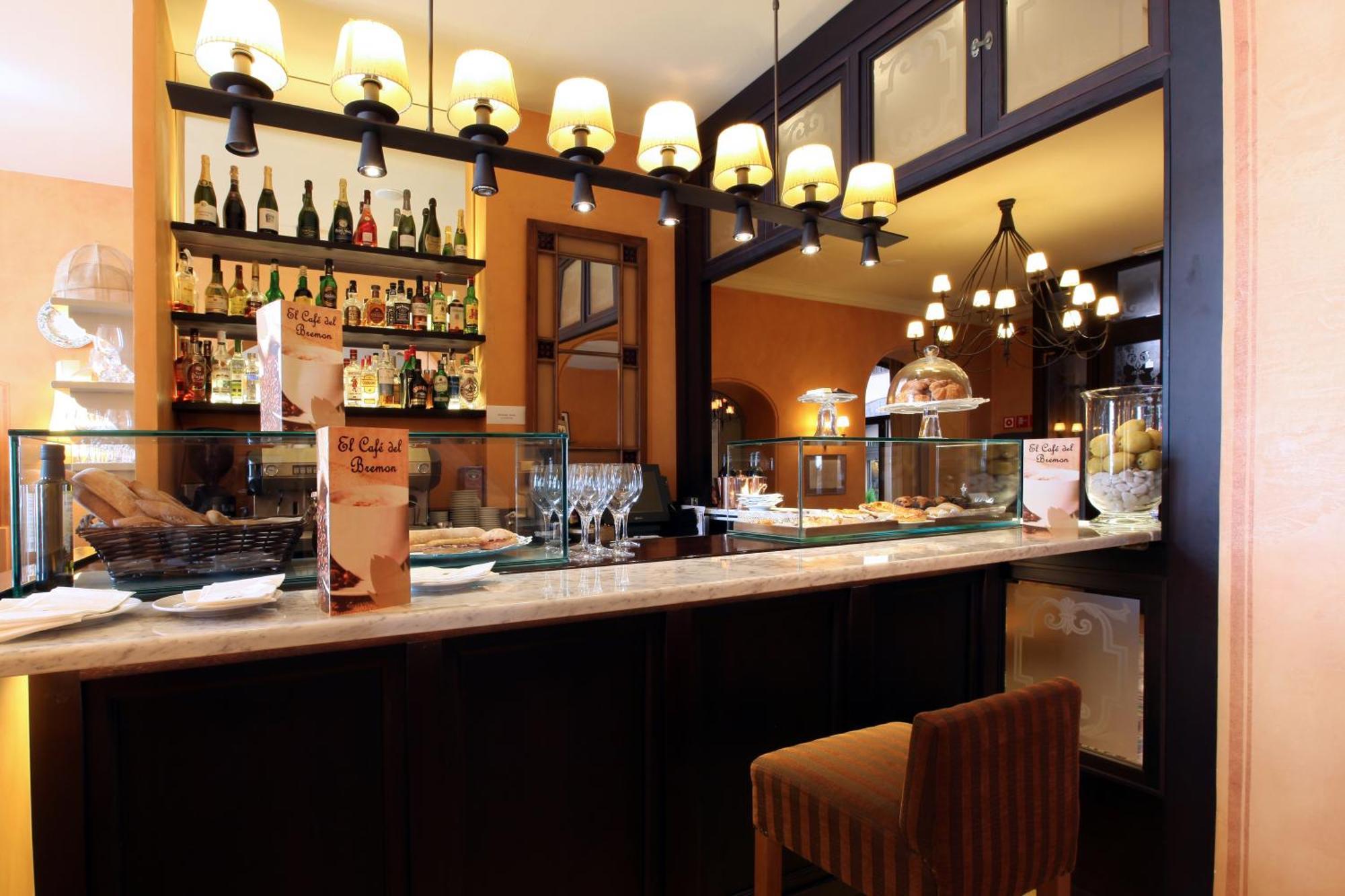 Bremon Boutique Hotel By Duquessa Hotel Collection Cardona Esterno foto