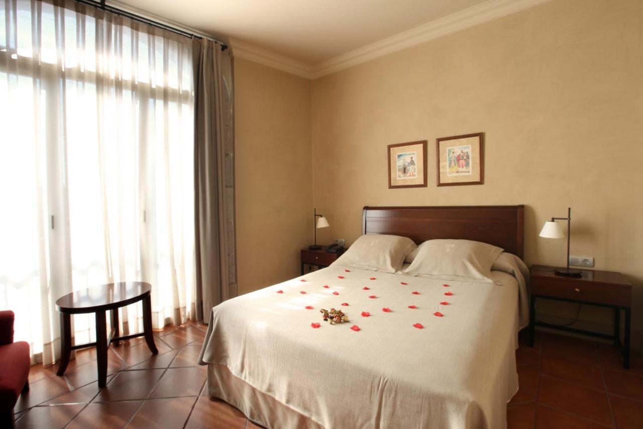 Bremon Boutique Hotel By Duquessa Hotel Collection Cardona Camera foto